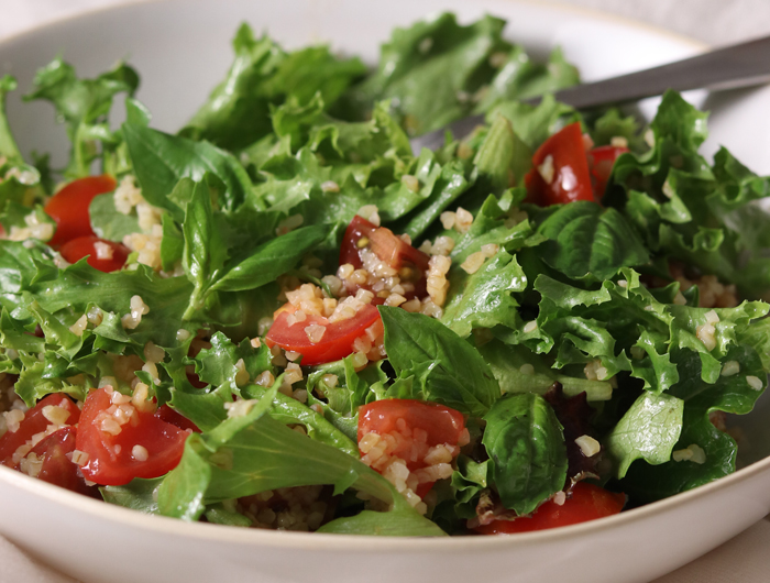 tomato bulgur salad