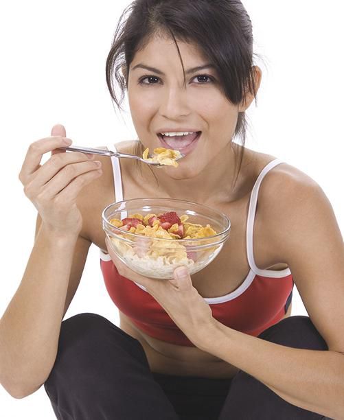 Exercise before or after eating? Over the long term, it may not matter.