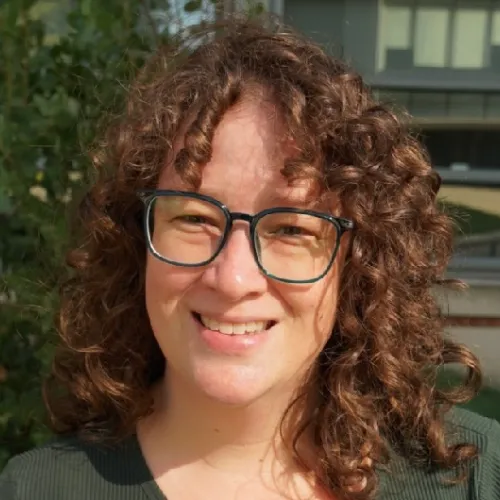 Jessie Seiler headshot