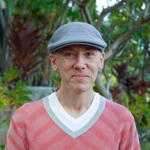 Kris Coffield headshot