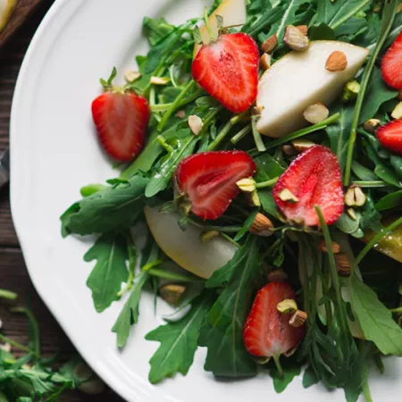 salad with strawberries and apples 